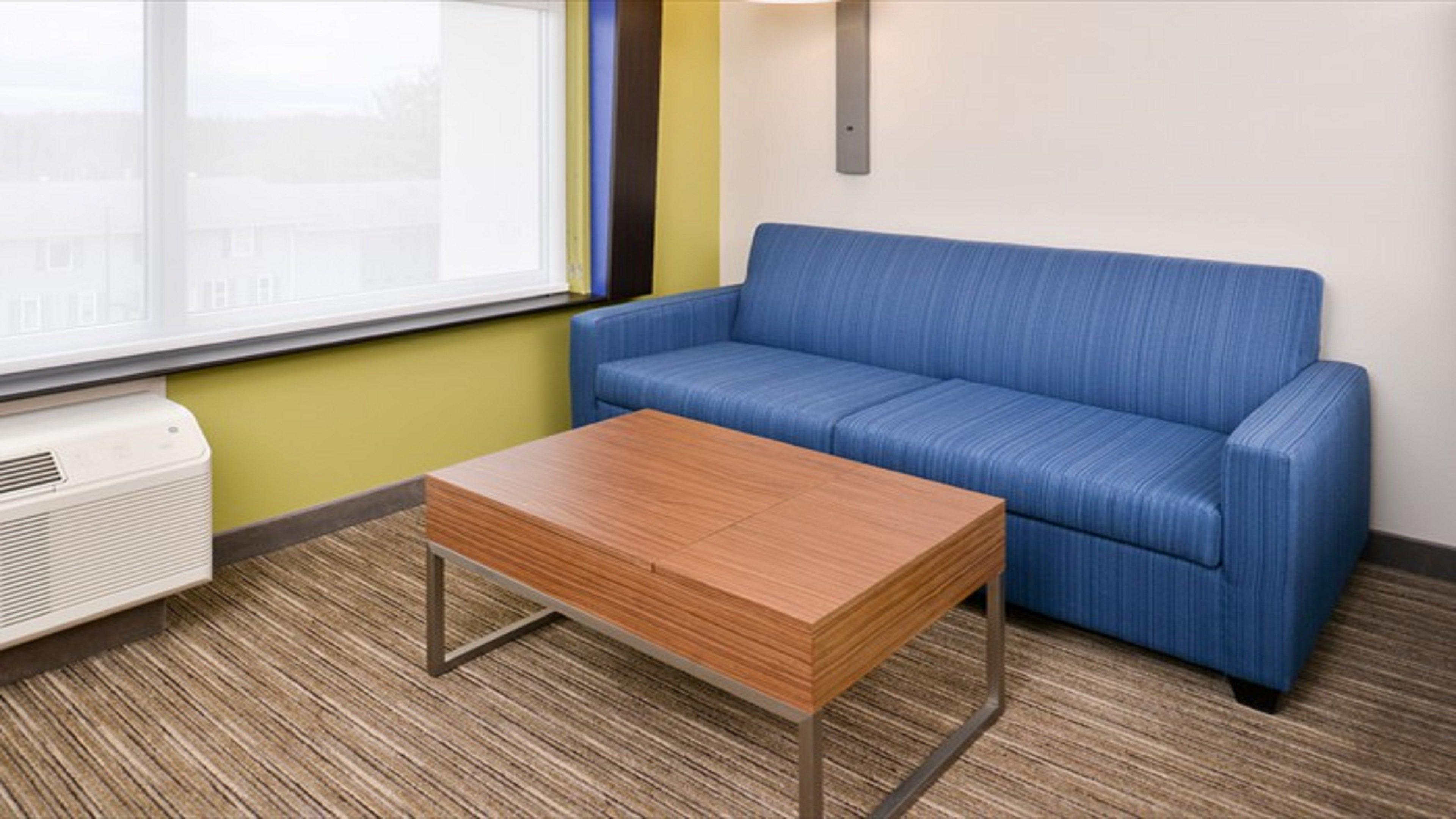Holiday Inn Express & Suites - Parkersburg East By Ihg Buitenkant foto