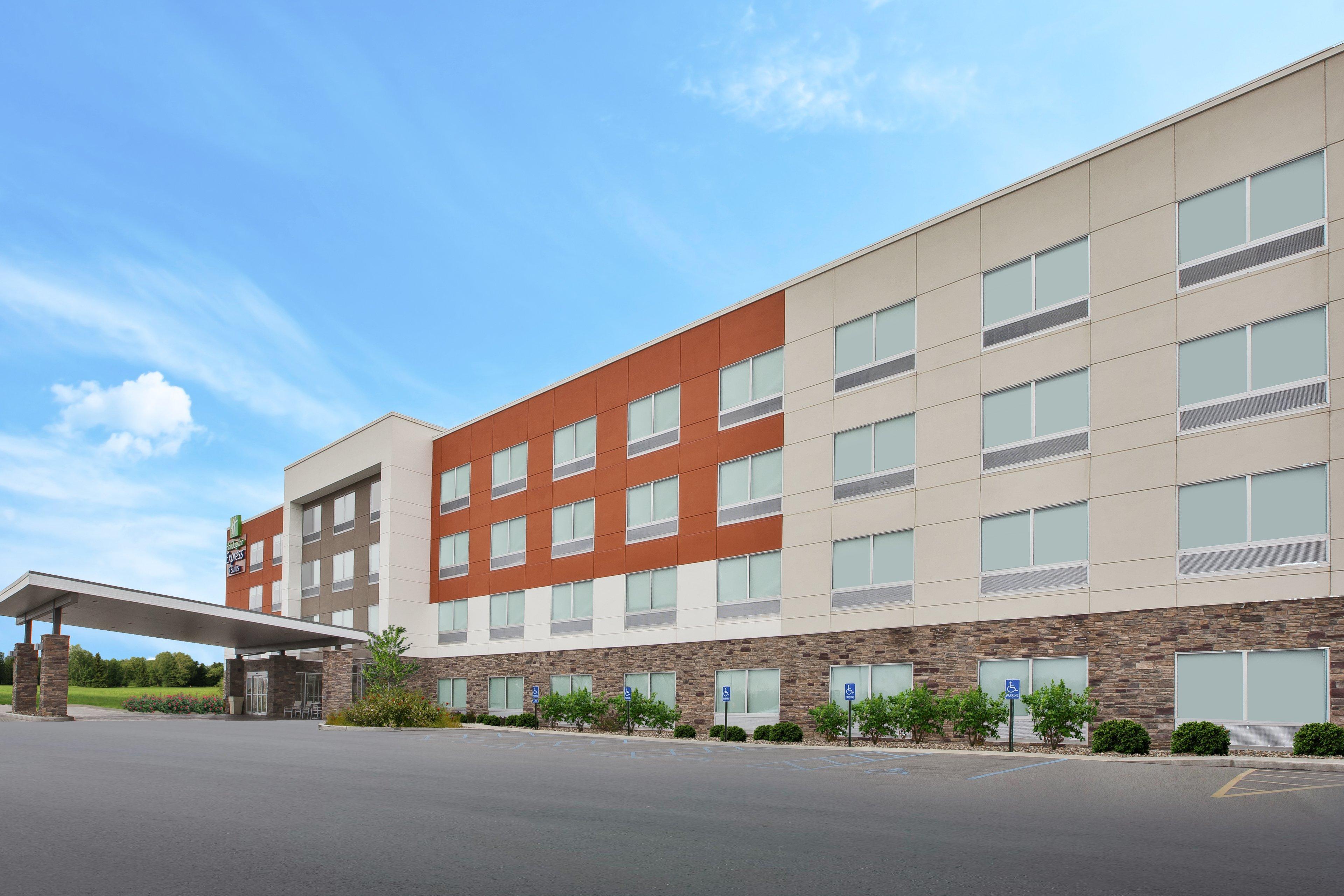 Holiday Inn Express & Suites - Parkersburg East By Ihg Buitenkant foto