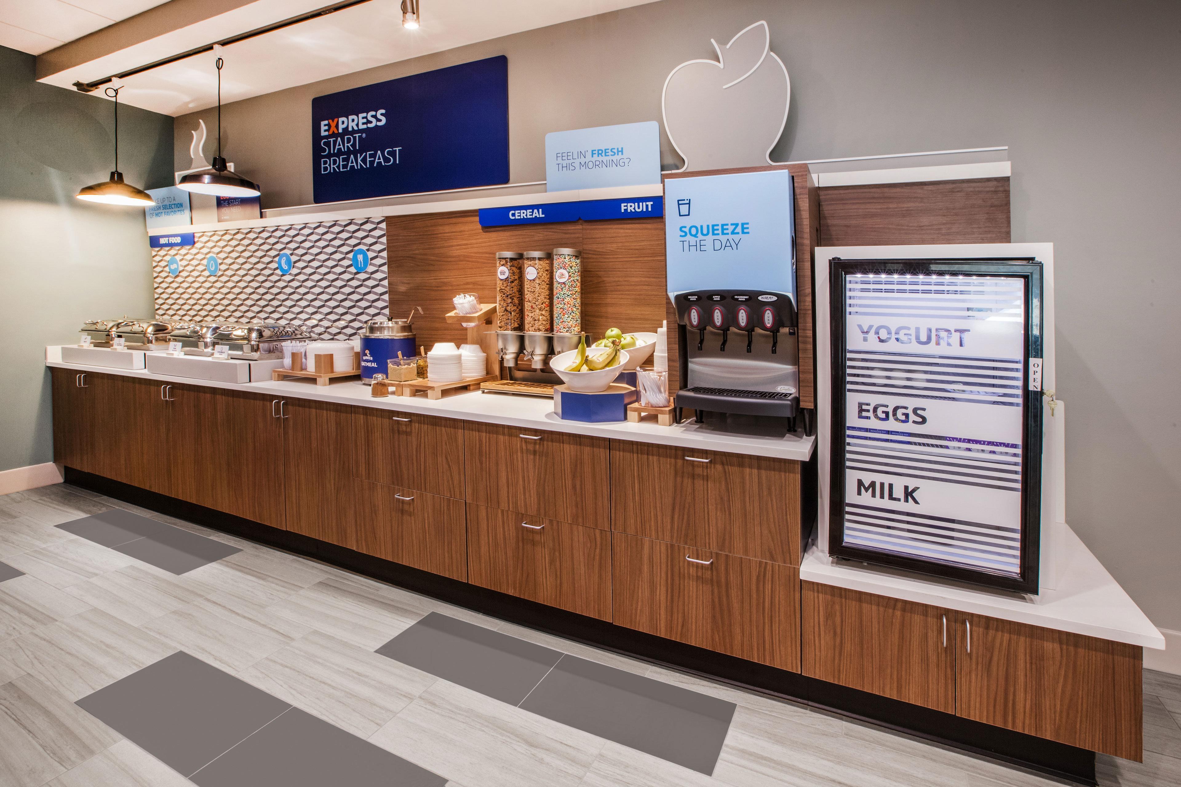Holiday Inn Express & Suites - Parkersburg East By Ihg Buitenkant foto