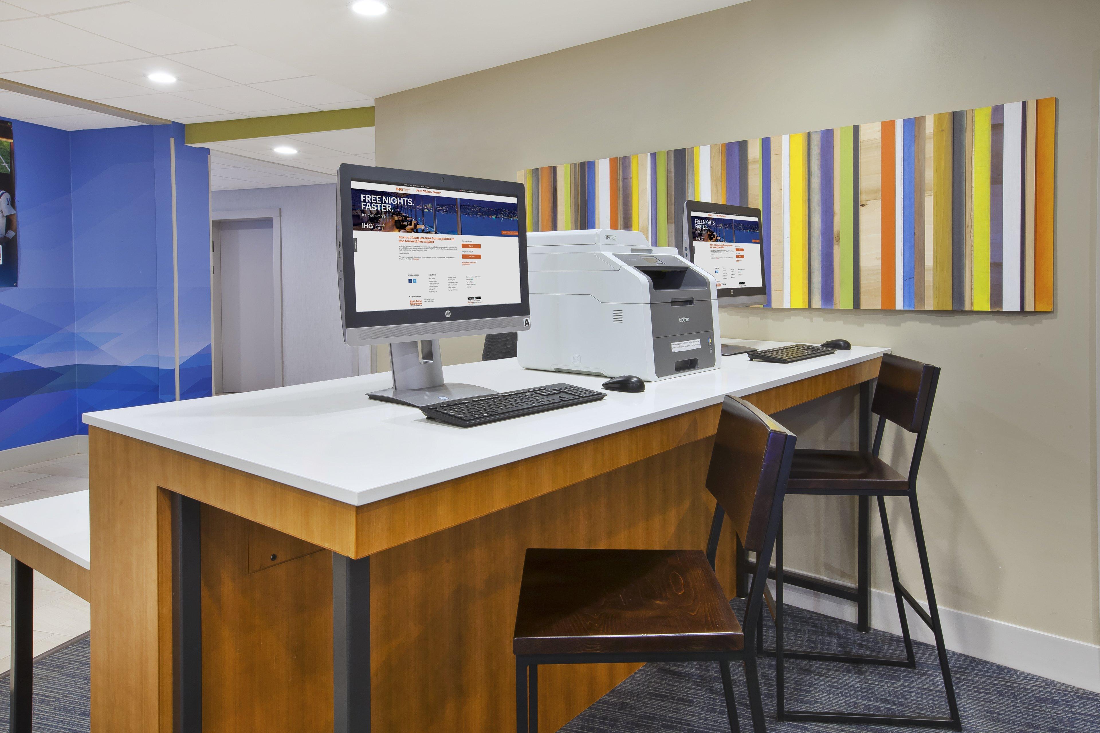 Holiday Inn Express & Suites - Parkersburg East By Ihg Buitenkant foto