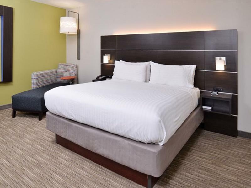 Holiday Inn Express & Suites - Parkersburg East By Ihg Buitenkant foto