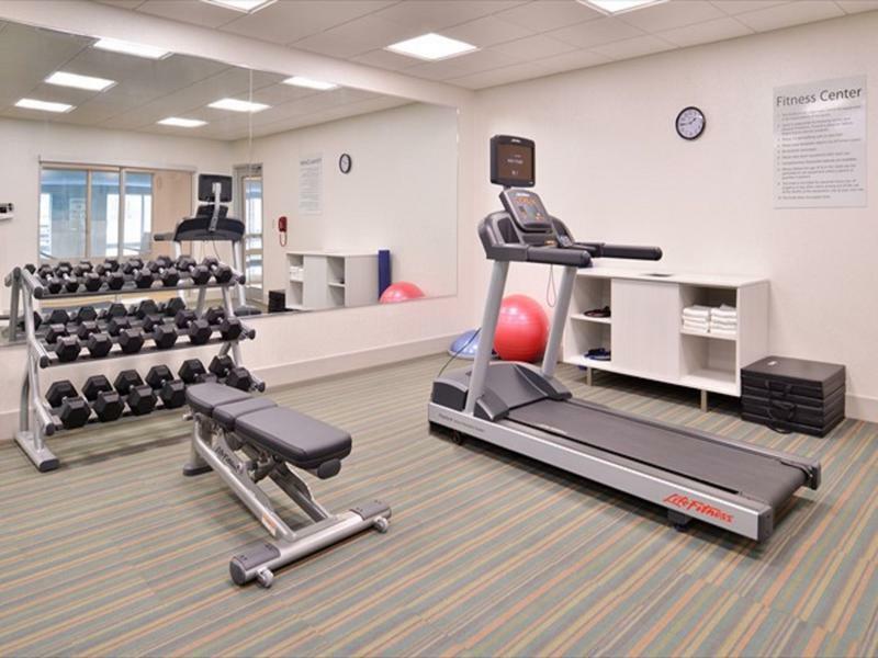 Holiday Inn Express & Suites - Parkersburg East By Ihg Buitenkant foto